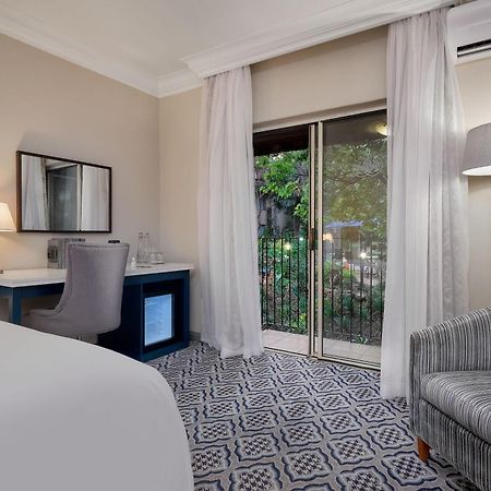 Protea Hotel By Marriott Johannesburg Balalaika Sandton Ngoại thất bức ảnh