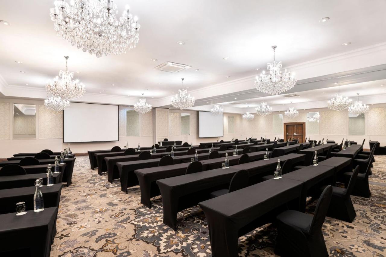 Protea Hotel By Marriott Johannesburg Balalaika Sandton Ngoại thất bức ảnh