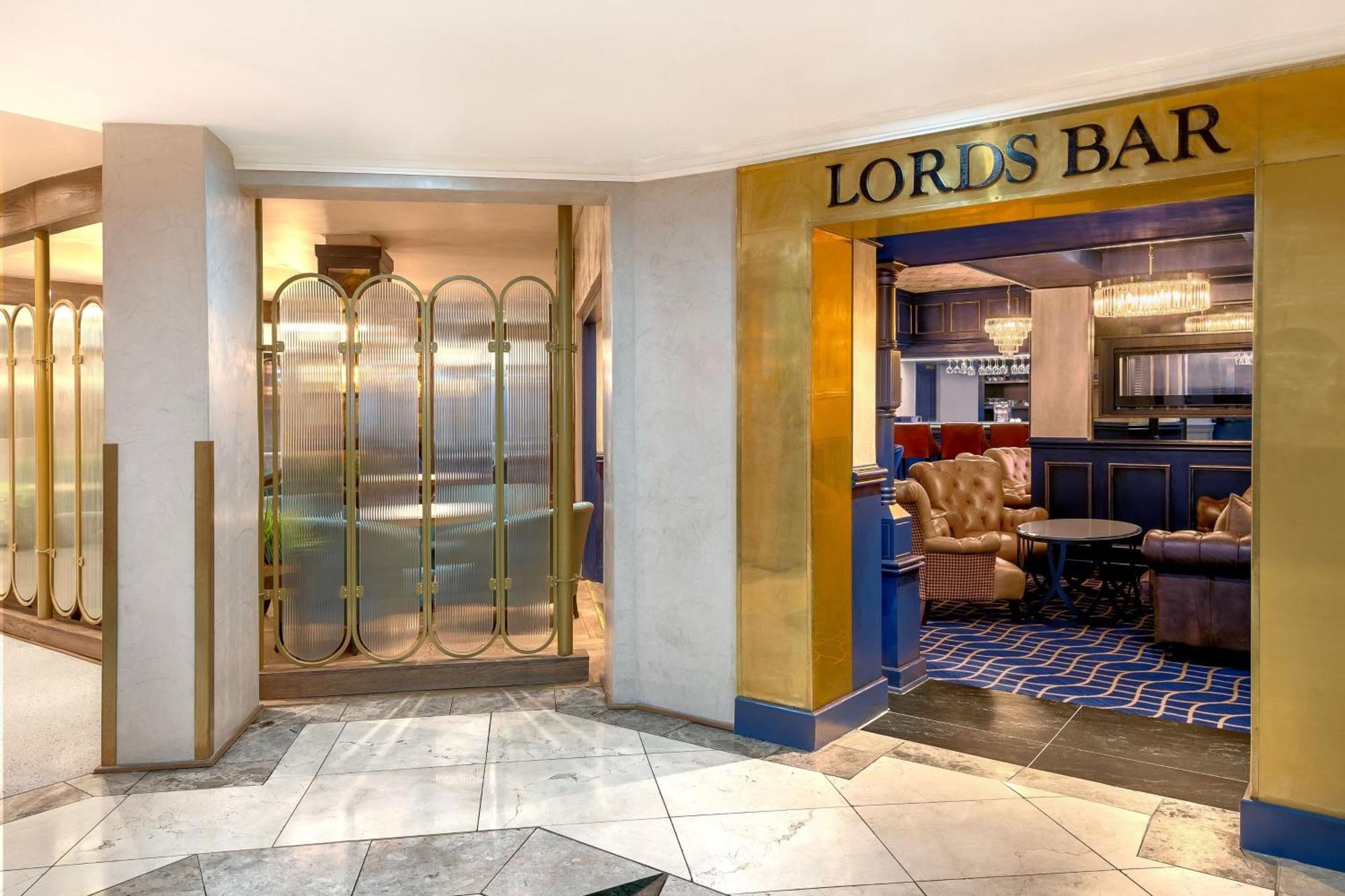 Protea Hotel By Marriott Johannesburg Balalaika Sandton Ngoại thất bức ảnh