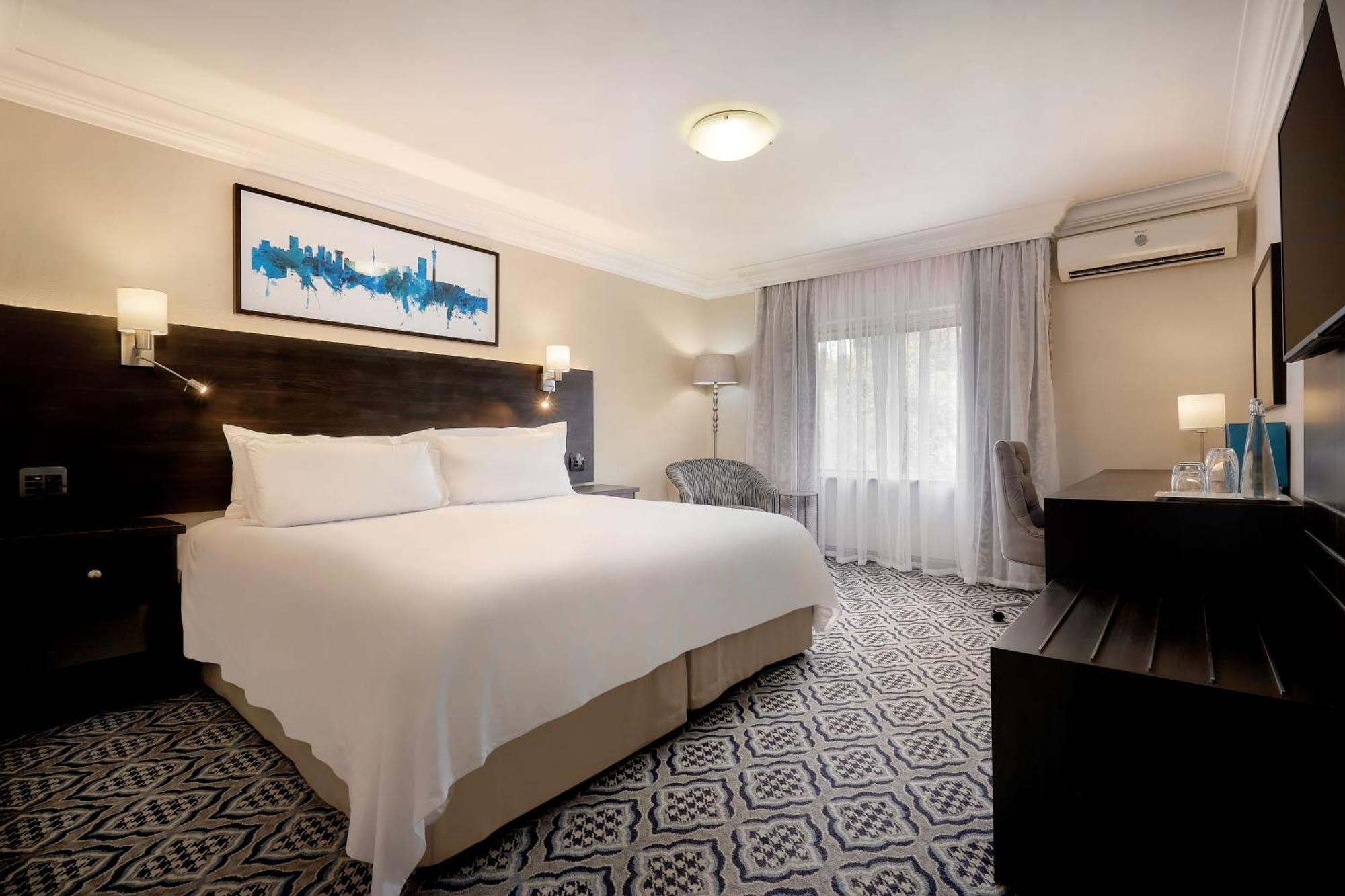 Protea Hotel By Marriott Johannesburg Balalaika Sandton Ngoại thất bức ảnh