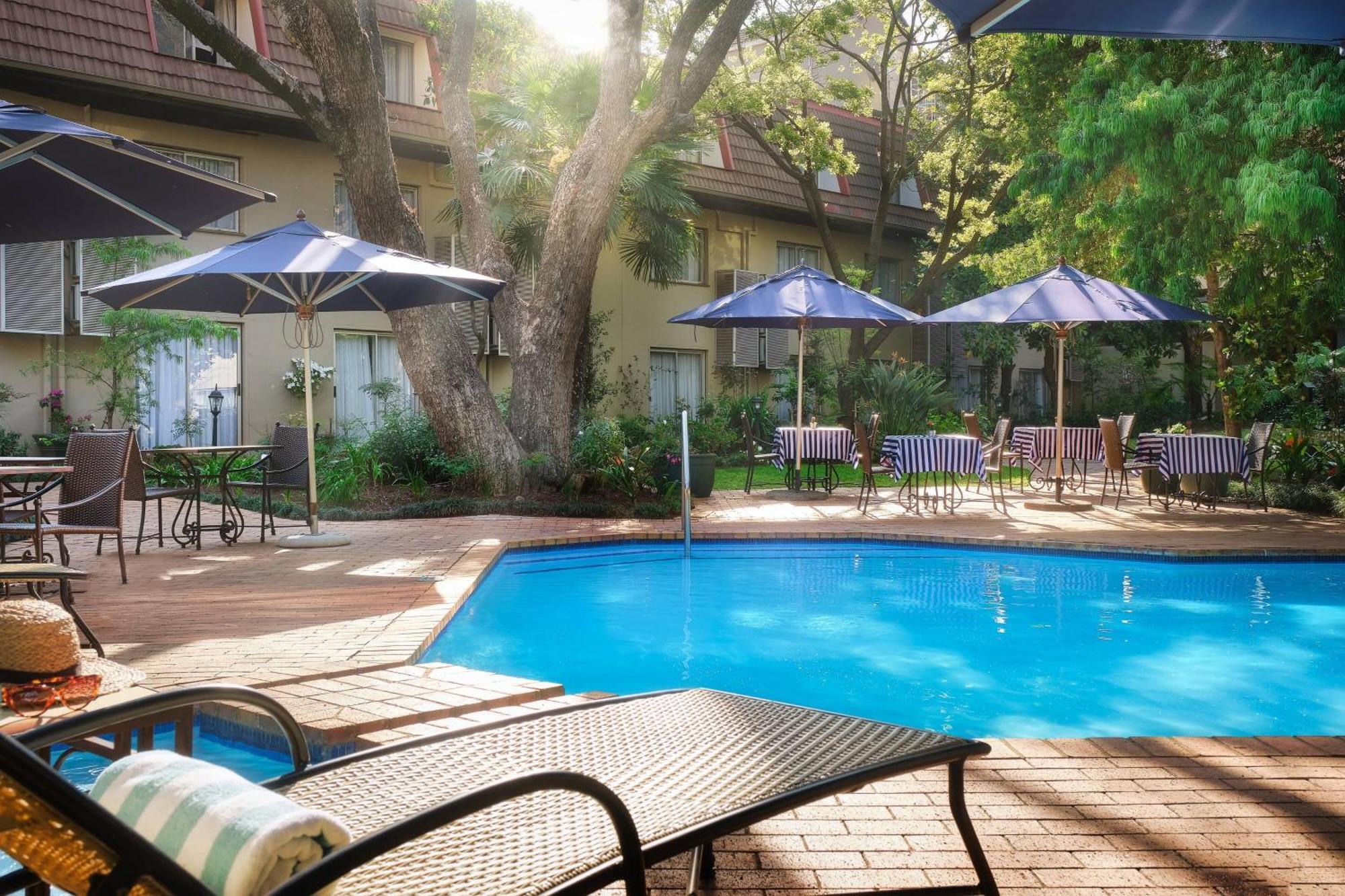 Protea Hotel By Marriott Johannesburg Balalaika Sandton Ngoại thất bức ảnh